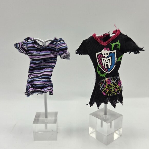 Monster High Doll Dress Set - Catrine DeMew Scaris & Ghoul Spirit Venus McFlytra - Picture 1 of 5